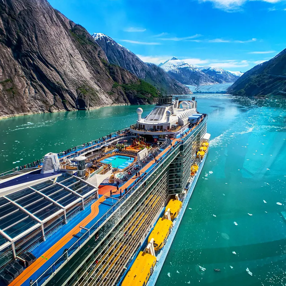 Alaskan cruises are most favorable during the summer