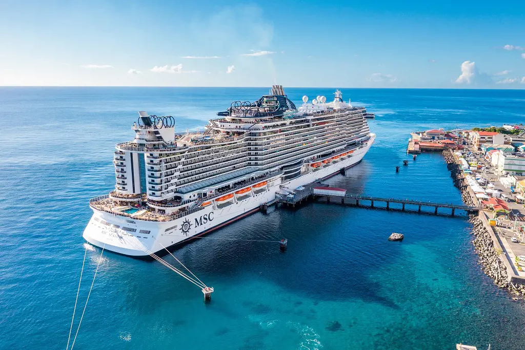 MSC Seaside features a multi-story water park with 5 water slides