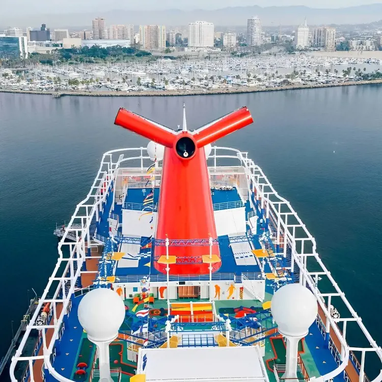 Carnival Panorama is a Vista-class cruise ship built by Fincantieri